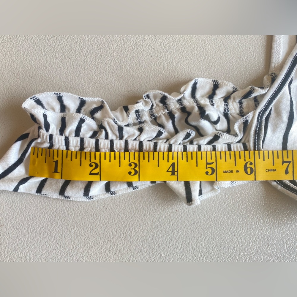 NWT Billabong Sweet Peri Black & White Striped Tank w/ Ruffle Straps Size S - Picture 9 of 10
